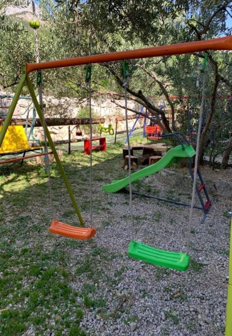 Antisa - With Playground Apartamento Tučepi